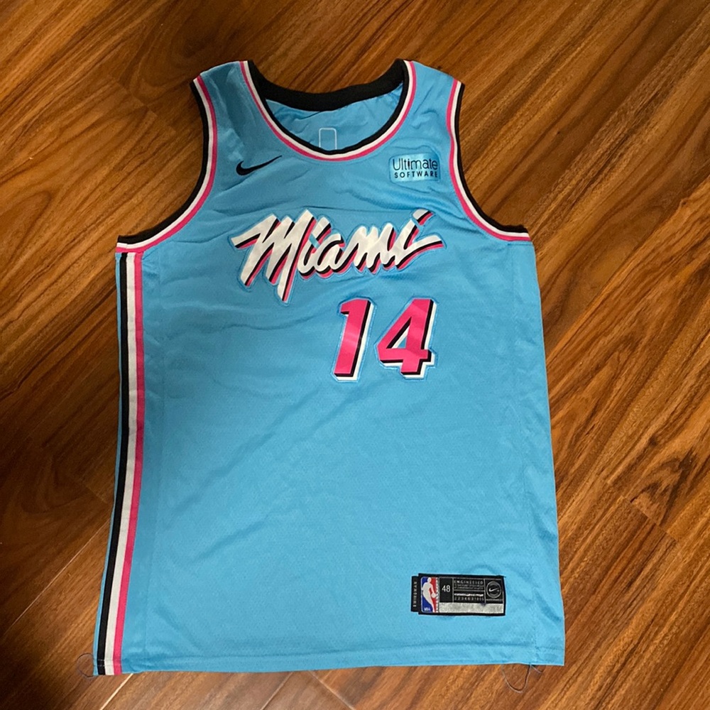Tyler Herro jersey